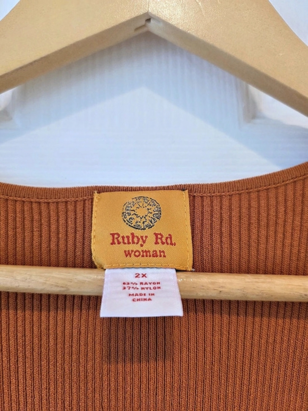 Ruby Rd. Woman Beaded Tank Top Rust Orange Ribbed Sleeveless Plus 2X - Picture 2 of 11